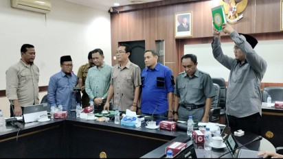 Komisioner Bawaslu Jember Menolak Disumpah Pansus untuk Netral di Pilkada