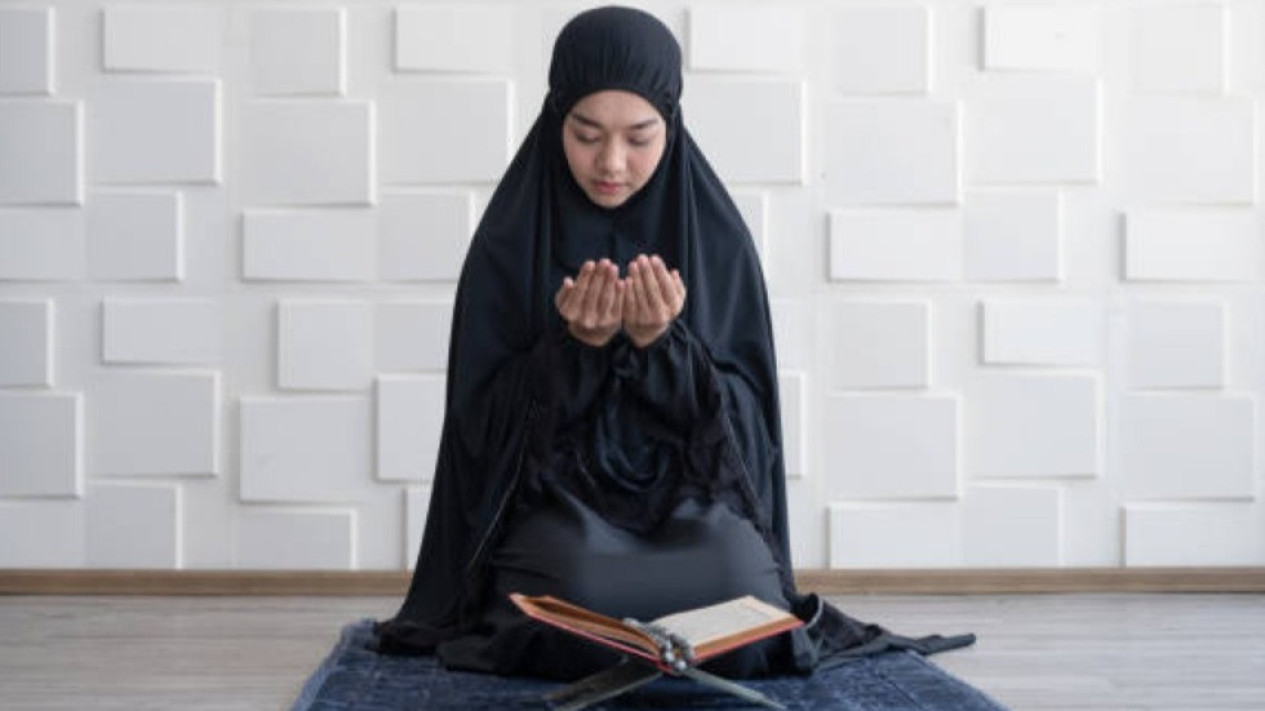 Salah Satu Ikhtiar Agar Terhindar dari Penyakit Ain, Bacalah Doa Ini Setiap Sore
            - galeri foto