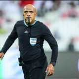 Ahmed Al Kaf, resmi mengakhiri perjalanan panjangnya di dunia sepak bola setelah memutuskan pensiun pada usia 43 tahun. 