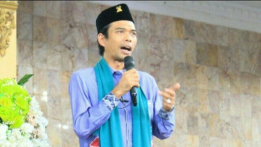 Suami Tak Mau Kerja sampai Makan Gaji Istri dalam Rumah Tangganya, Ustaz Abdul Somad Jelaskan Bahayanya