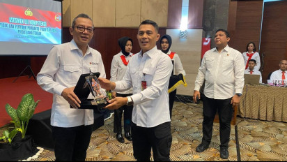 Ketua BNSP Dianugerahi Penghargaan dari Bareskrim Polri