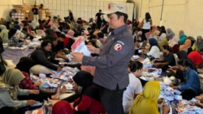 Ratusan Surat Suara Pilkada Gresik Rusak, Kertas Sobek hingga Foto Paslon Buram