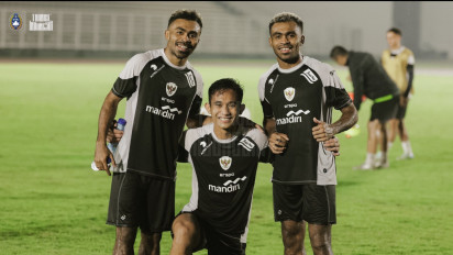 Bela Yakob dan Yance Sayuri, Persib Nyatakan Perang Terhadap Rasisme di Sepak Bola Indonesia