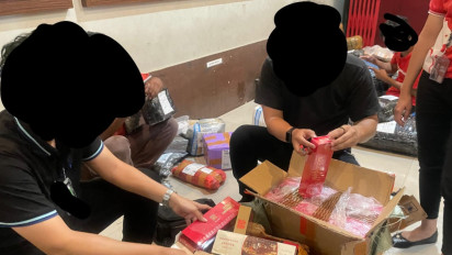 Bea Cukai Ternate Berantas Rokok Tanpa Pita Cukai dari China
