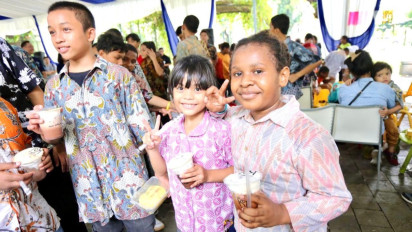 Pangan Kasih Kembali Berbagi dengan Anak-anak Panti Asuhan, Ternyata Organisasi ini Didirikan oleh Dua Pelajar