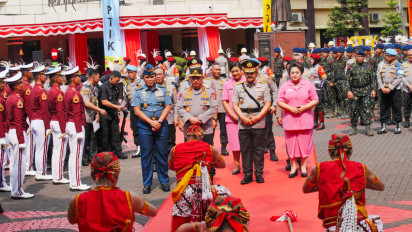 Gelar Pengantar Purna Tugas, Kapolri Sebut Jenderal (HOR) Agus Andrianto Sosok yang Tegas
