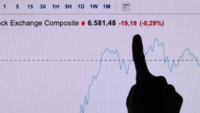 IHSG Melemah 7,09 poin Jelang Rilis Data Inflasi AS