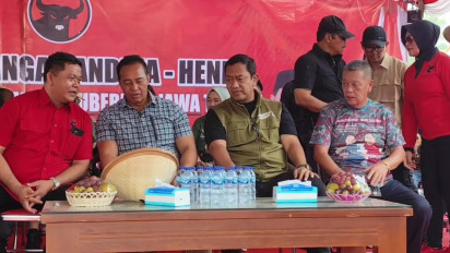 Blusukan di Pati, Paslon Cagub Cawagub Jateng Andika-Hendi Serap Aspirasi Petani