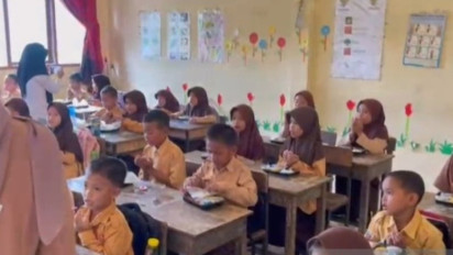 Polres Ogan Ilir Gelar Pembagian Makan Siang Bergizi Gratis di Indralaya