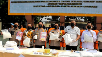 Ditresnarkoba Polda Jabar Ungkap Pabrik Pembuatan Obat Keras Excimer