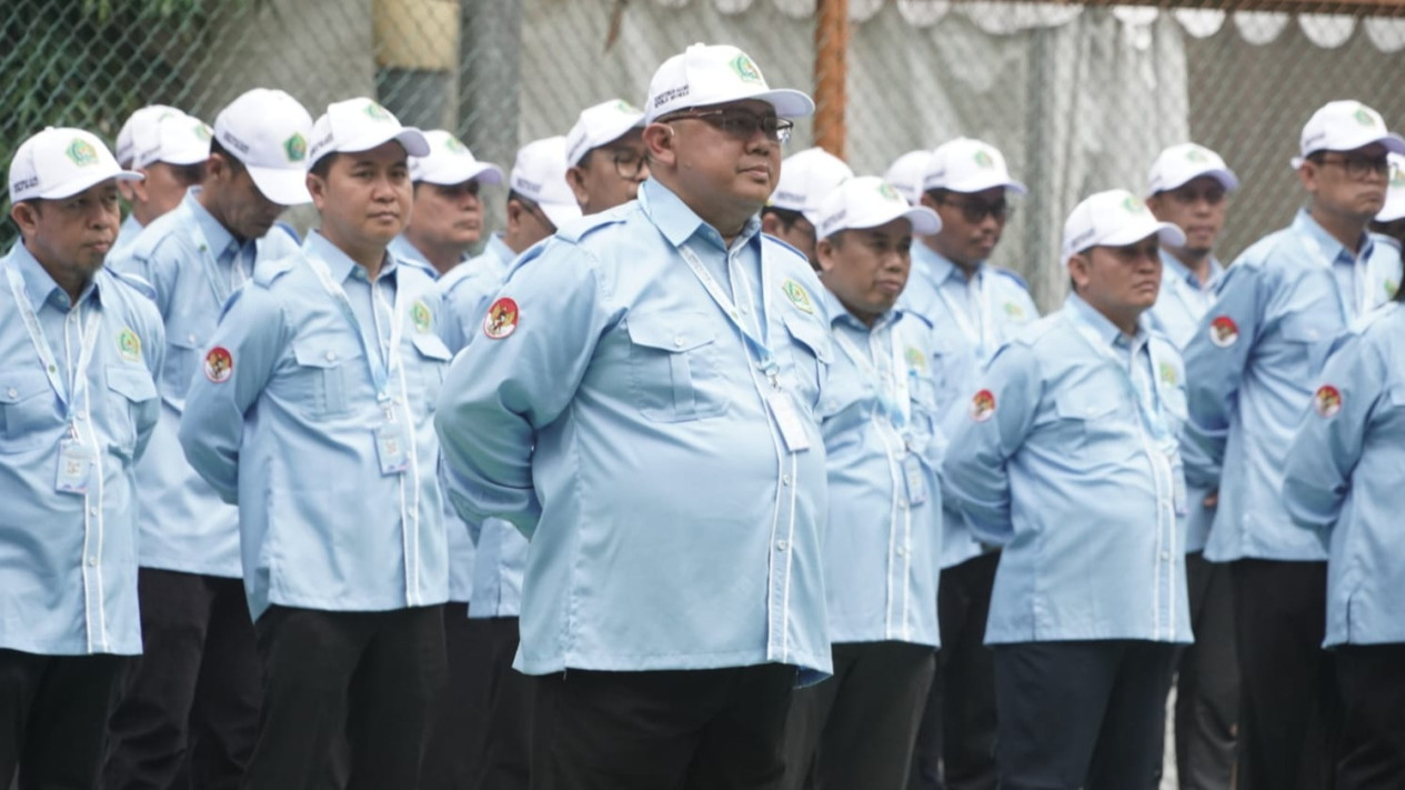 Menag Minta Jajaran Efisien dalam Anggaran: Perjalanan Dinas Dibatasi
            - galeri foto