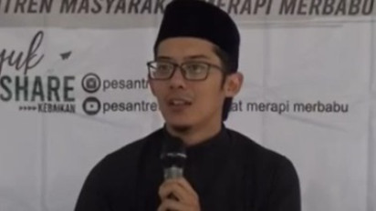 Saking Stylish, Ustaz Handy Bonny Bawa-bawa Ferrari dalam Dakwahnya: Gak Apa-apa Daripada Maksiat Sombong