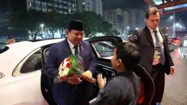 WNI di Brasil Sampai Rela Menunggu 3 Jam Demi Bisa Bertemu dengan Presiden Prabowo