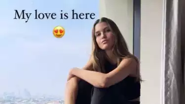 Luna Bijl kekasih Maarten Paes tiba di Jakarta untuk mendukung Timnas Indonesia.