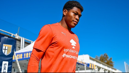 AC Milan Ancang-ancang Cari Kiper Baru, Kiper Timnas Jepang Jadi Target Serius Jika Mike Maignan Angkat Kaki dari San Siro