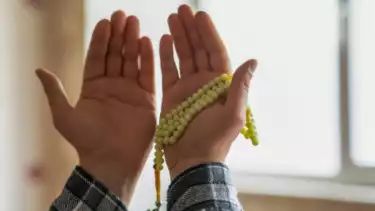 Ilustrasi mengisi amalan dzikir