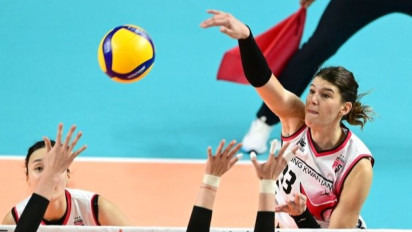 Sabahat Baru Megawati Hangestri Jadi Tulang Punggung Red Sparks Usai Dilanda Badai Kekalahan? Ko Hee-jin: Megatron tidak dalam kondisi...