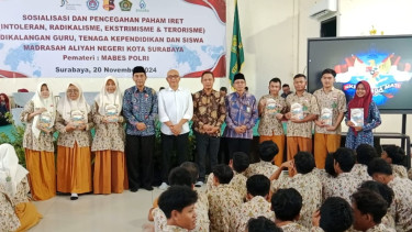 Densus 88 Mabes Polri Sosialisasi Bahaya Radikalisme dan Terorisme Pada Pelajar dan Guru