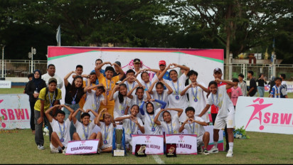 Arema Women FC Raih Gelar Juara ASBWI Cup 2024 Berkat Kemenangan Dua Gol Tanpa Balas Atas Putri JP Jakarta