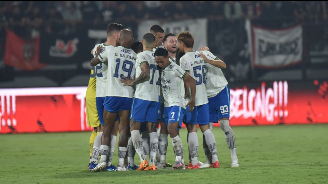 LIB Kabulkan Permintaan Persib, Laga Kontra Bali United Diundur
            - galeri foto