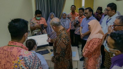 Komitmen RSUD Leuwiliang dalam Penerapan Layanan Digital Diganjar Penghargaan