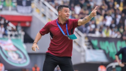 Carlos Pena Bongkar Alasan Persija Jakarta Bisa Kena Comeback Persebaya Surabaya