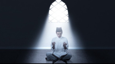 Meski Baru Belajar Tahajud, Kata Ustaz Adi Hidayat Ingat Istimewanya Karir Jadi Melesat dan Masuk Surga  Allah SWT