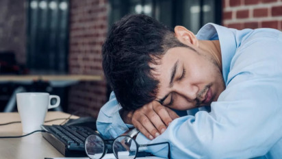 Sudah Tidur Cukup Tapi Masih Ngantuk? Waspada, Bisa Jadi Tanda Diabetes