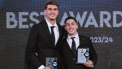 Bursa Transfer: Inter Milan Saingi Juventus demi Dapatkan Kiper 18 Tahun Italia