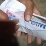 Viral Video Timses di Mamuju Diduga Bagi-bagi Uang Menjelang Pencoblosan