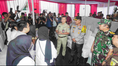 Pj. Gubernur Teguh Tinjau Dua TPS, Pastikan Kesiapan Pilkada Serentak Berjalan Tanpa Kendala