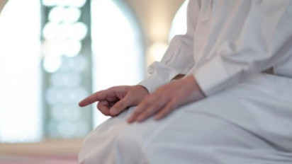 Ingin Punya Rumah di Surga? Jangan Pernah Tinggalkan 12 Rakaat Shalat Sunnah Ini, Kata Ustaz Adi Hidayat