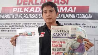 Terkait Selebaran Berisi Fitnah yang Susupi Rumah Warga Tim Kuasa Hukum Paslon 01 Lapor Bawaslu