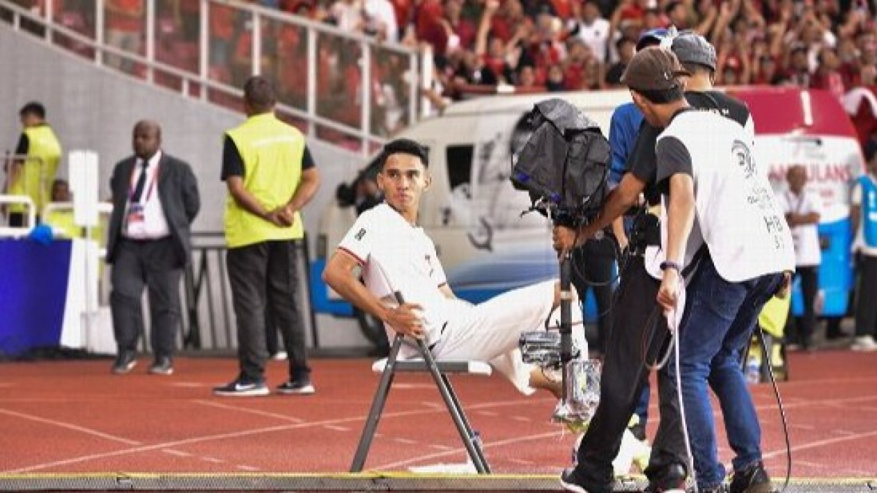 Media Ternama Italia Heran dengan Para Pemain Timnas Indonesia, Jay Idzes dan Marselino Ferdinan Disinggung
            - galeri foto