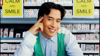 VIDI - Senyumin Dulu Aja, Lagu Terbaru Vidi Aldiano Mengajak Pendengar Tetap Tersenyum, Ada Deddy Corbuzier dalam Video Klipnya