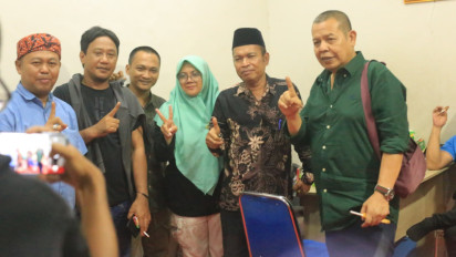 Klaim Unggul di Pilkada Siak 2024, Afni Zulkifl - Syamsurizal Deklarasi Kemenangan Bersama Pesaingnya