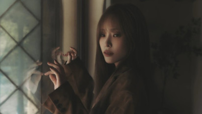 Lirik Lagu FALLIN' - Heize, Title Track Bergenre Balada dengan Konsep Nostalgia yang Membangkitkan Momen Kerinduan