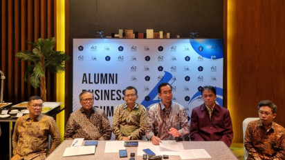 Indonesia Business, Economic, Social And Technology Trends Outlook (BEST) Outlook 2025: Kunci Menuju Indonesia Emas 2045