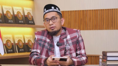 Masih Sering Ucapkan Niat Ushalli Setiap Mau Shalat? Hati-hati, Ustaz Adi Hidayat Ingatkan Jangan Sampai Keliru Kalau…