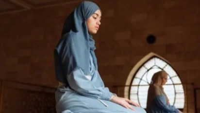 Setelah Shalat Jangan Tinggalkan Doa Ini, Ustaz Khalid Basalamah: Diajarkan Oleh Nabi Muhammad SAW