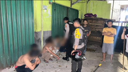 Polisi Tangkap Enam Remaja Bawa Sajam Diduga Hendak Tawuran di Cengkareng