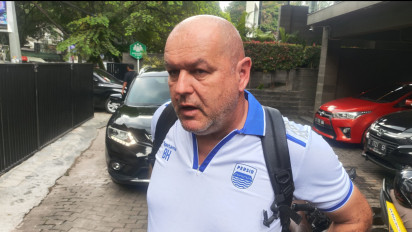 Tutup Mata Port FC Vs Lion City Sailors, Pelatih Persib Fokus Bawa Tim Menang dari Zhejiang FC