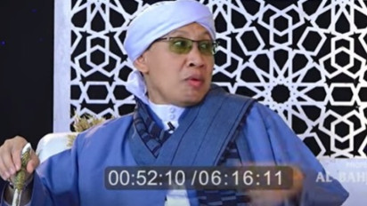Memang Boleh Orang Tua Atur Keuangan Anak yang Sudah Nikah? Begini Pandangan dari Buya Yahya, Sebaiknya…