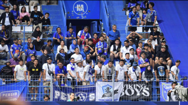 Bikin Persib Bandung Kian Dekat Juara Liga 1, Bobotoh Berbondong-bondong Menyerbu Akun Resmi Malut United usai Remontada atas Dewa United