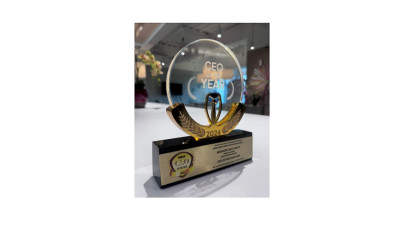 Anggoro Eko Cahyo Raih Penghargaan Infobank Award ‘CEO of The Year 2024’