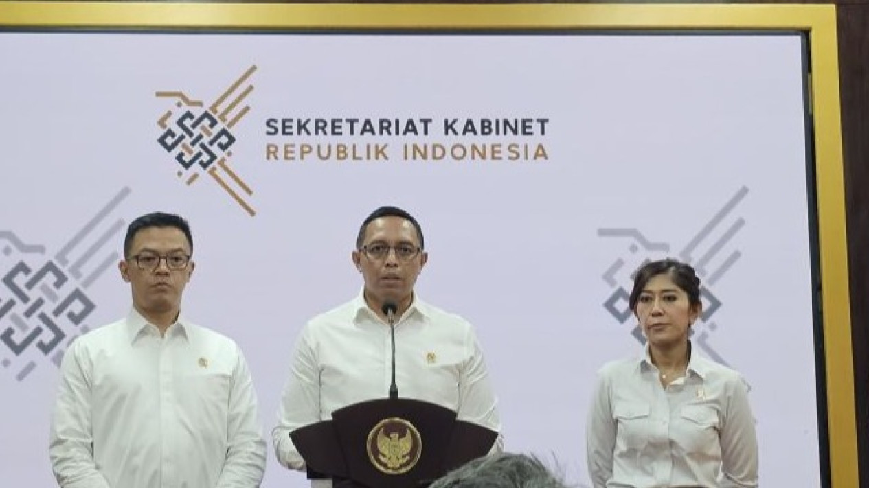 Kabar Baik Untuk Guru, Prabowo Bakal Berikan Tunjangan Kesejahteraan Bagi 1,9 Juta Orang di 2025
            - galeri foto