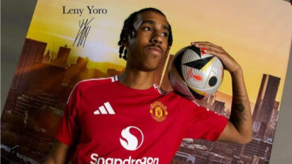 Duel Panas Kontra Arsenal, Bek Muda MU Siap Jadi Andalan Ruben Amorim Amankan Tren Tak Terkalahkan Setan Merah