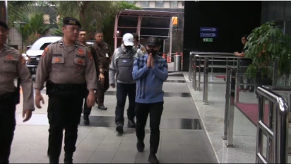 Tiba di Gedung KPK, Pj Wali Kota Tak Diborgol Usai Terjaring OTT