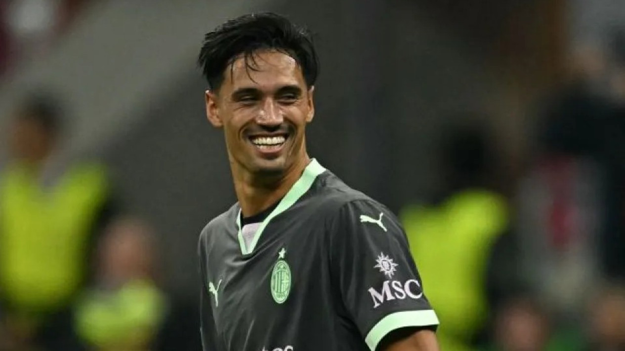 Bursa Transfer: AC Milan Tak Hanya Beri Hadiah untuk Pemain Keturunan Indonesia Tijjani Reijnders, Christian Pulisic Ikut Ketiban Untung
            - galeri foto