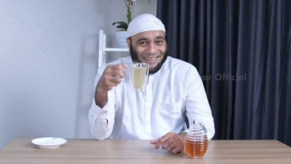 Ternyata Khasiat Minum 1 Gelas Cairan ini Sebelum Shalat untuk Kesehatan, dr Zaidul Akbar Bilang Baik untuk…